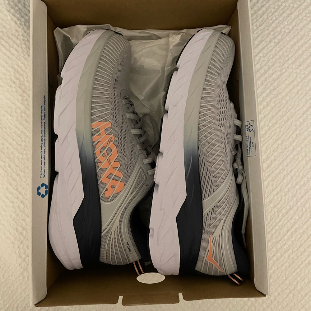 Women’s Hoka Bondi 7 size 11
